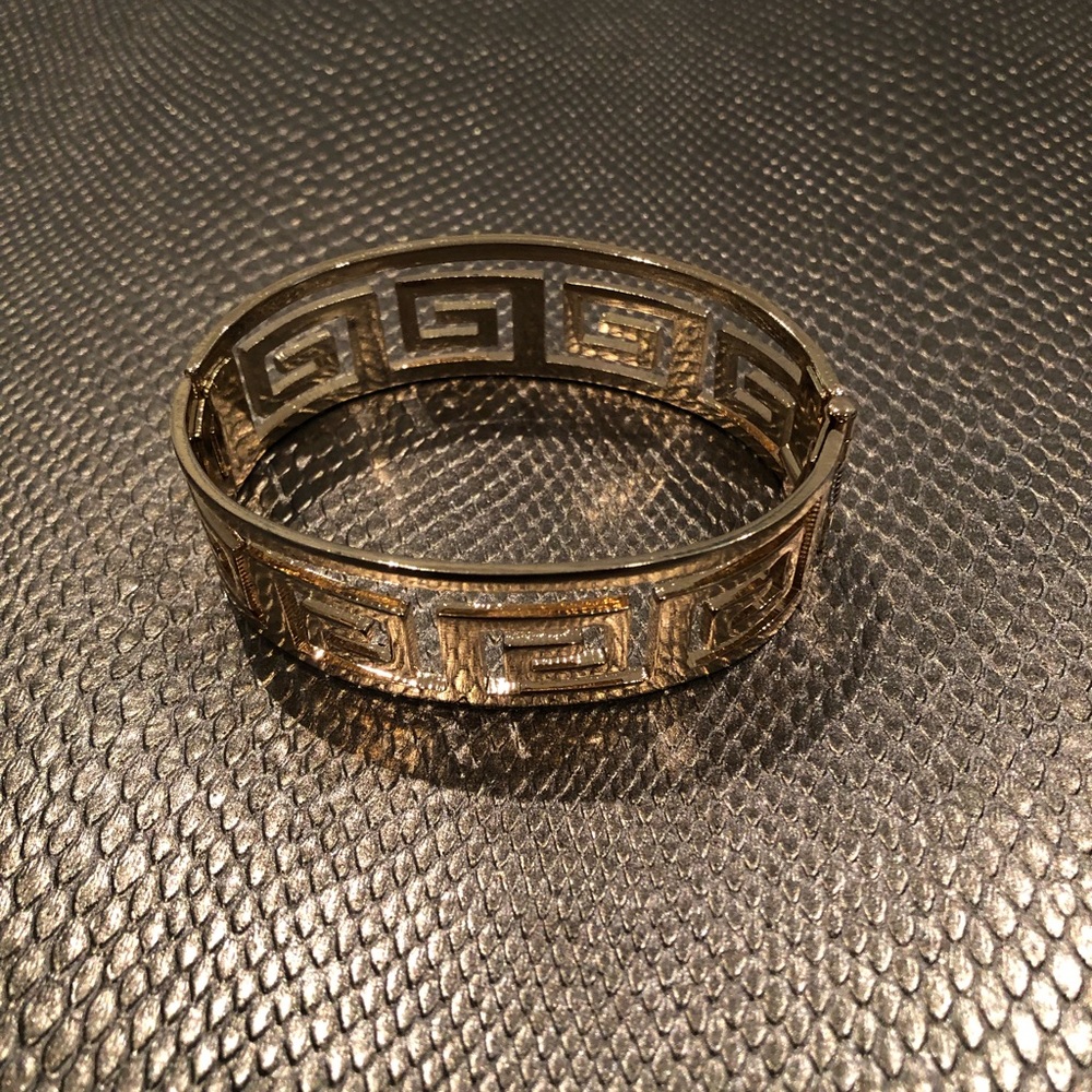 Goldtone Bracelet